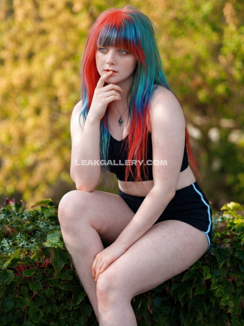 Lunadlight OnlyFans Nudi in Esclusiva Trapela #11516396