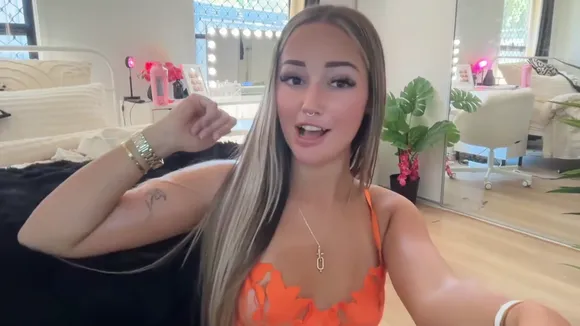 luvlivvyy video thumbnail
