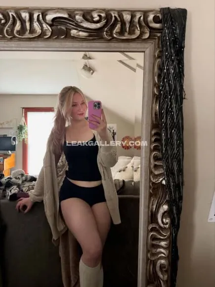 M3wtuuuu Exclusive Leaked Nude OnlyFans #11752358