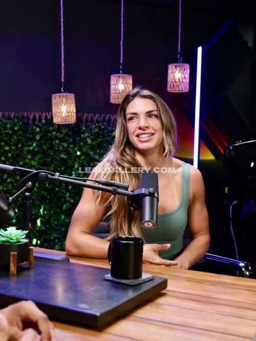 Mackenziedern OnlyFans Nudi in Esclusiva Trapela #11622108