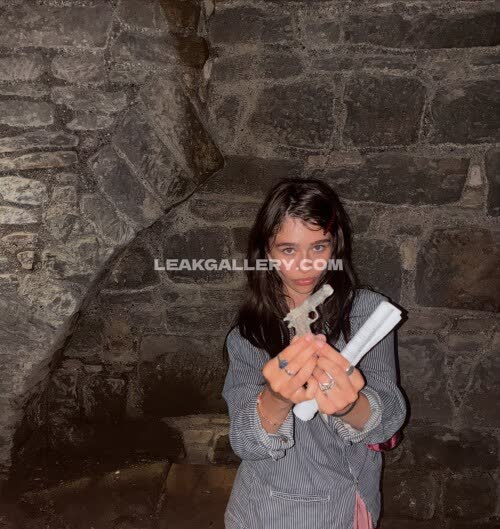 Malinaweissman Exclusive Leaked Nude OnlyFans #11964040