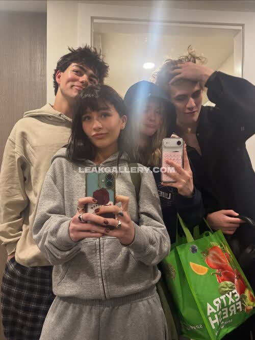 Malinaweissman Exclusive Leaked Nude OnlyFans #11961572