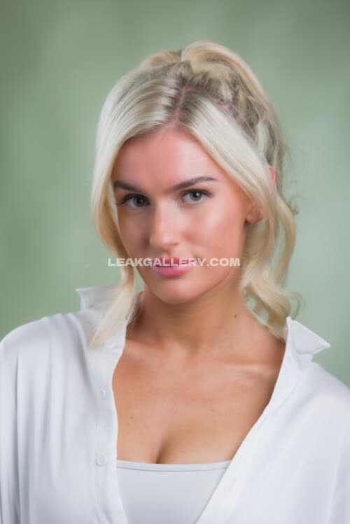 Mariahmayx Exclusive Leaked Nude OnlyFans #11396869