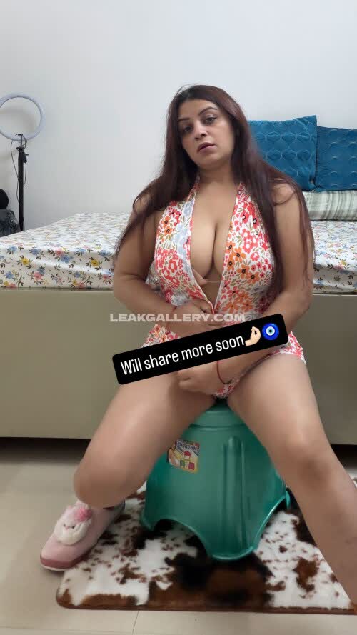 Me_mrs_vandana Exclusive Leaked Nude OnlyFans #11038183