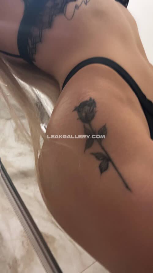 Mia_mi.official Exclusive Leaked Nude OnlyFans #11659563