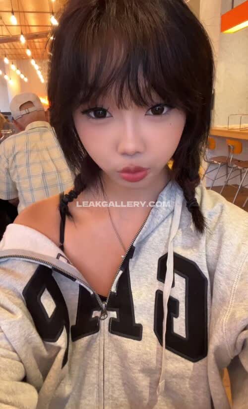 Micaphernelia OnlyFans Nudi in Esclusiva Trapela #11940421