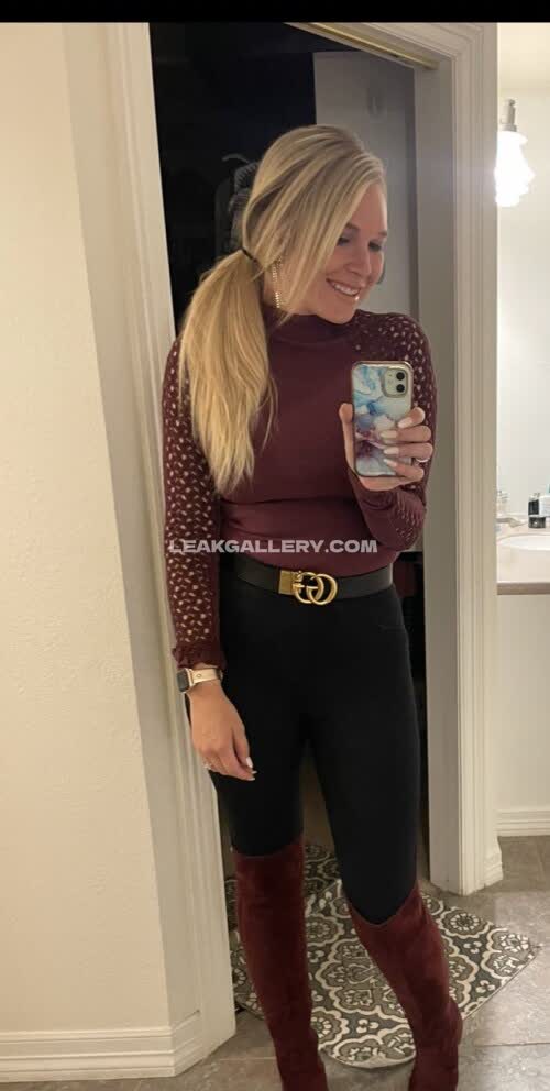 Michellek4040 Exclusive Leaked Nude OnlyFans #11835526