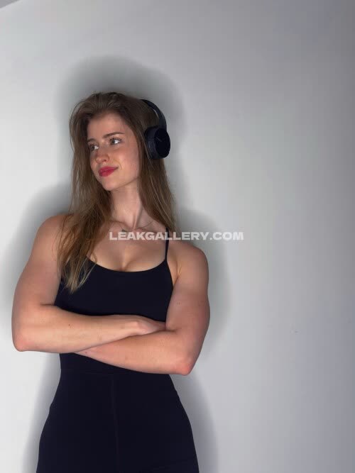 Mira004 / mira.004 Exclusive Leaked Nude OnlyFans #11629227