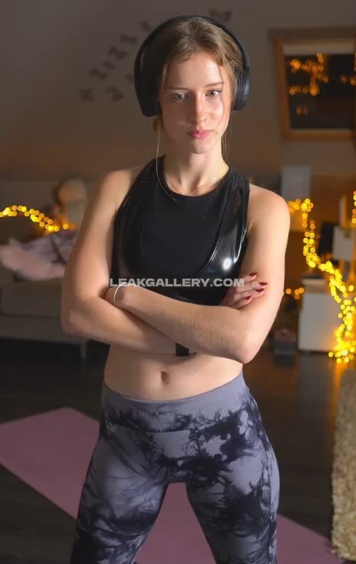 Mira004 / mira.004 Exclusive Leaked Nude OnlyFans #11601265