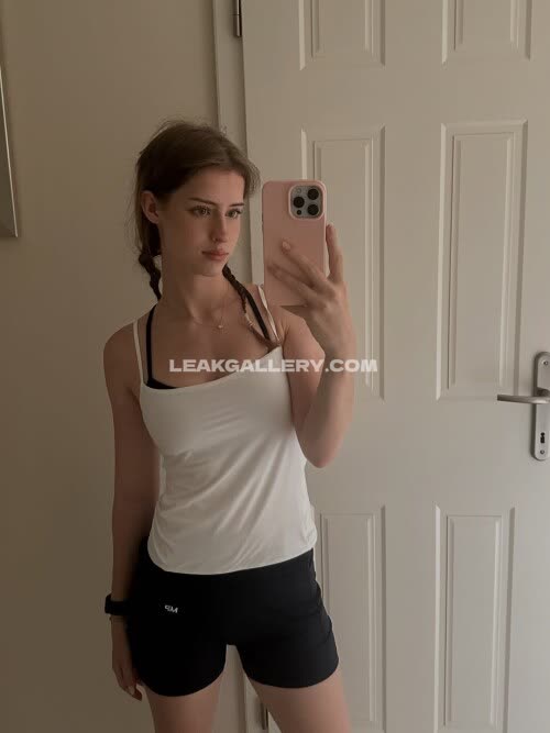 Mira004 / mira.004 Exclusive Leaked Nude OnlyFans #11591184