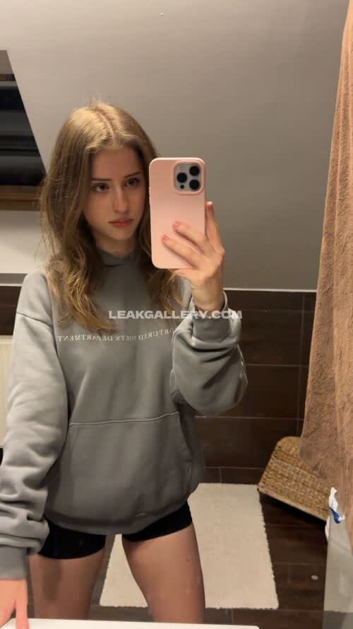 Mira004 / mira.004 Exclusive Leaked Nude OnlyFans #11613583