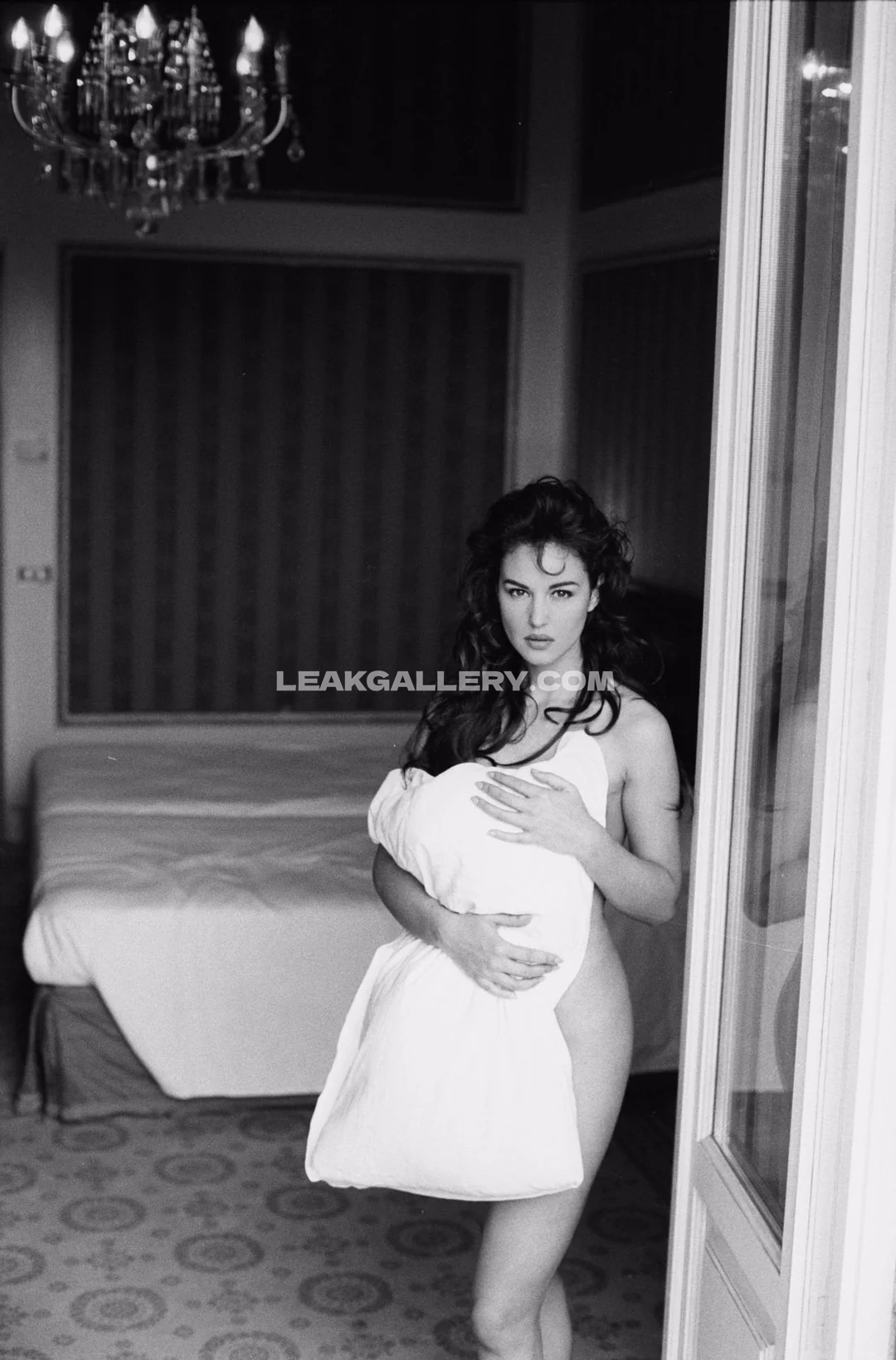 Monica_bellucci Exclusive Leaked Nude OnlyFans #11351976