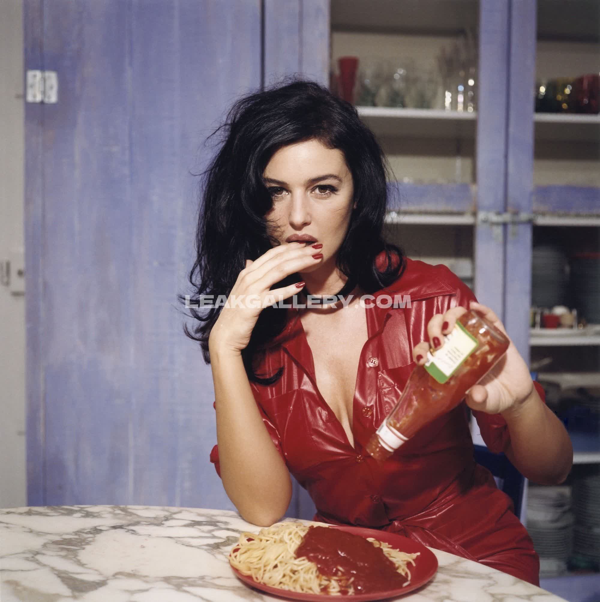 Monica_bellucci Exclusive Leaked Nude OnlyFans #11309183