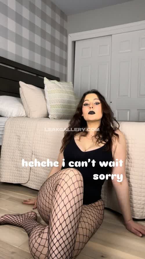 Mrs.christinagreen Exclusive Leaked Nude OnlyFans #11915664