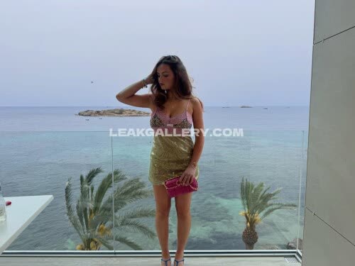 Myfavoritewants / sarabellaharriss / sexiisariii777 Exclusive Leaked Nude OnlyFans #11602990