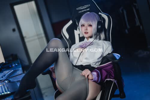 Natsuko233 Exclusive Leaked Nude OnlyFans #11960917