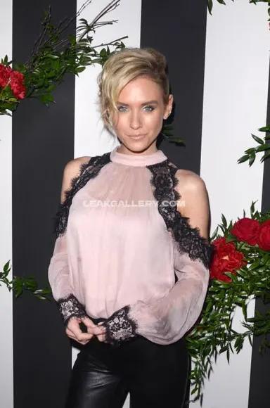 Nicky_whelan Exclusive Leaked Nude OnlyFans #11555417