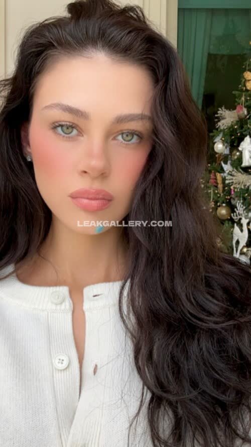 Nicolaannepeltz Exclusive Leaked Nude OnlyFans #11600542