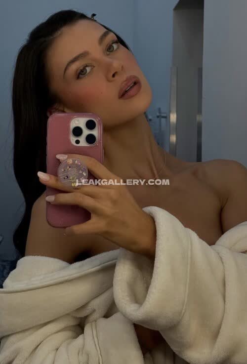 Nicolaannepeltz Exclusive Leaked Nude OnlyFans #11602229