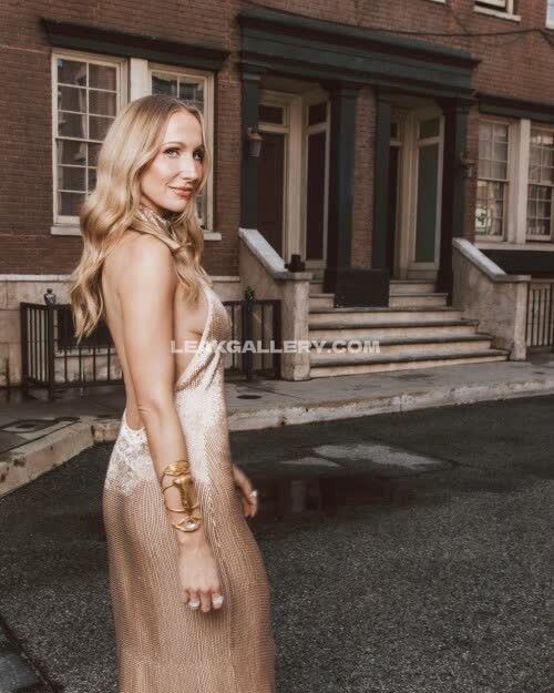 Nikkiglaser Exclusive Leaked Nude OnlyFans #11489872