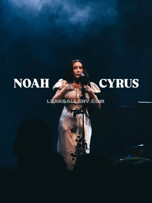 Noahcyrus Exclusive Leaked Nude OnlyFans #11758056