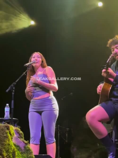 Noahcyrus Exclusive Leaked Nude OnlyFans #11796965