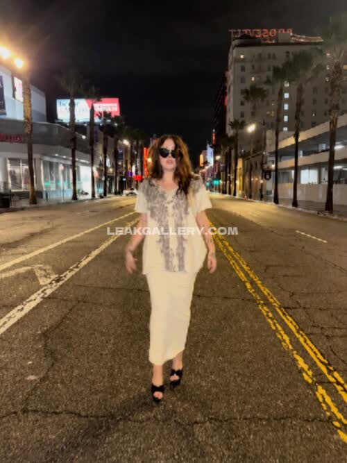 Noahcyrus Exclusive Leaked Nude OnlyFans #11761301
