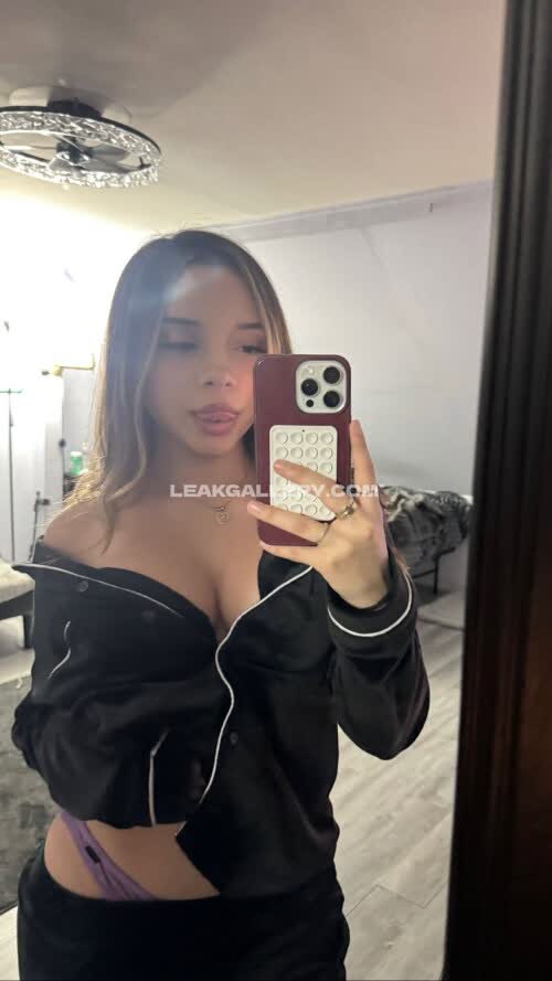 Not OnlyFans Nudi in Esclusiva Trapela #11559365