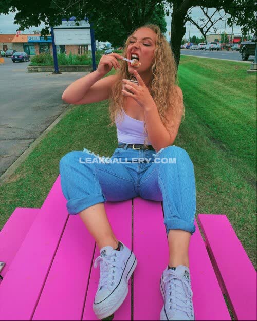 Notactive_miaa OnlyFans Nudi in Esclusiva Trapela #11291161