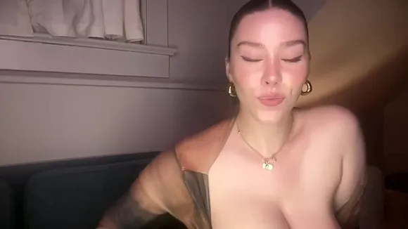 novavangogh video thumbnail