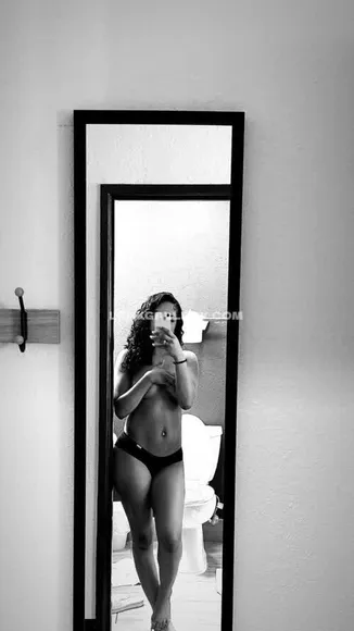 Official.ashleyking Exclusive Leaked Nude OnlyFans #11013907