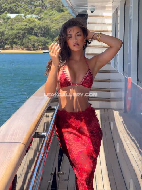 Oliviaphillipps Exclusive Leaked Nude OnlyFans #11381930