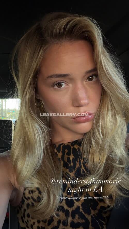 Oliviaponton / olivia.ponton Exclusive Leaked Nude OnlyFans #12012652