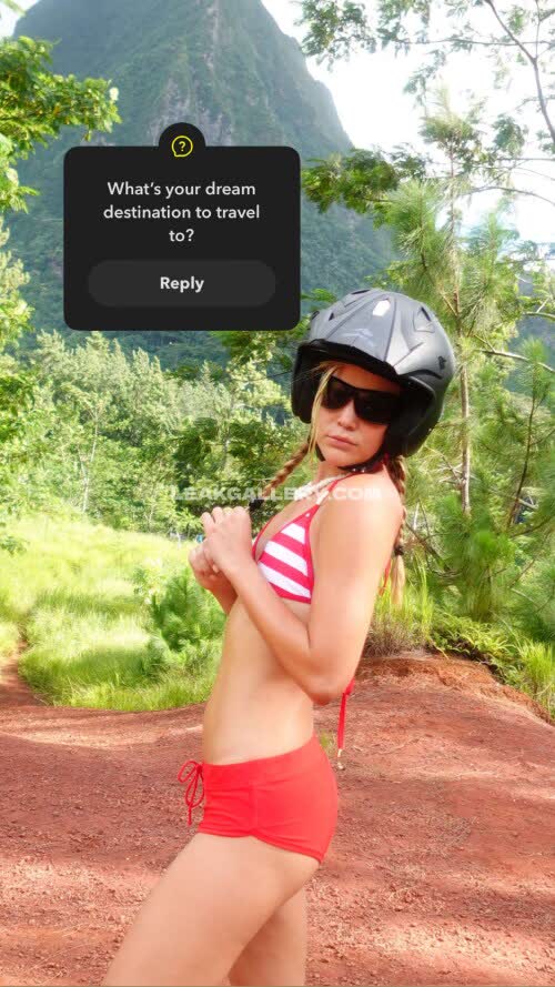 Oliviaponton / olivia.ponton Exclusive Leaked Nude OnlyFans #12007449