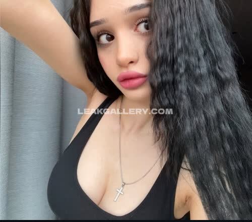 Onlykrisssty Exclusieve gelekte naaktcontent van OnlyFans #12033227