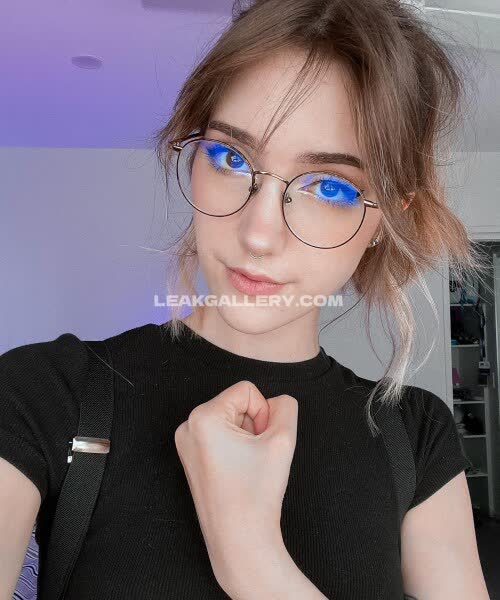Paisleyexe Exclusive Leaked Nude Onlyfans #11661201