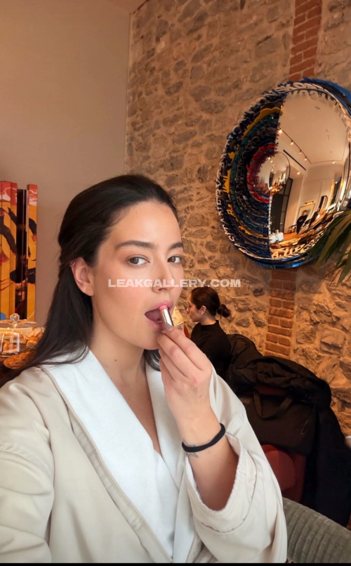 Pelinakil Exclusive Leaked Nude OnlyFans #11559022