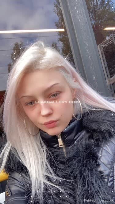 Petiteprincessxxxx OnlyFans Nudi in Esclusiva Trapela #11316881
