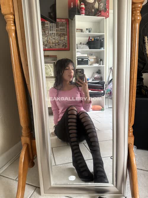 Purplemoths143 Exclusive Leaked Nude OnlyFans #11453169
