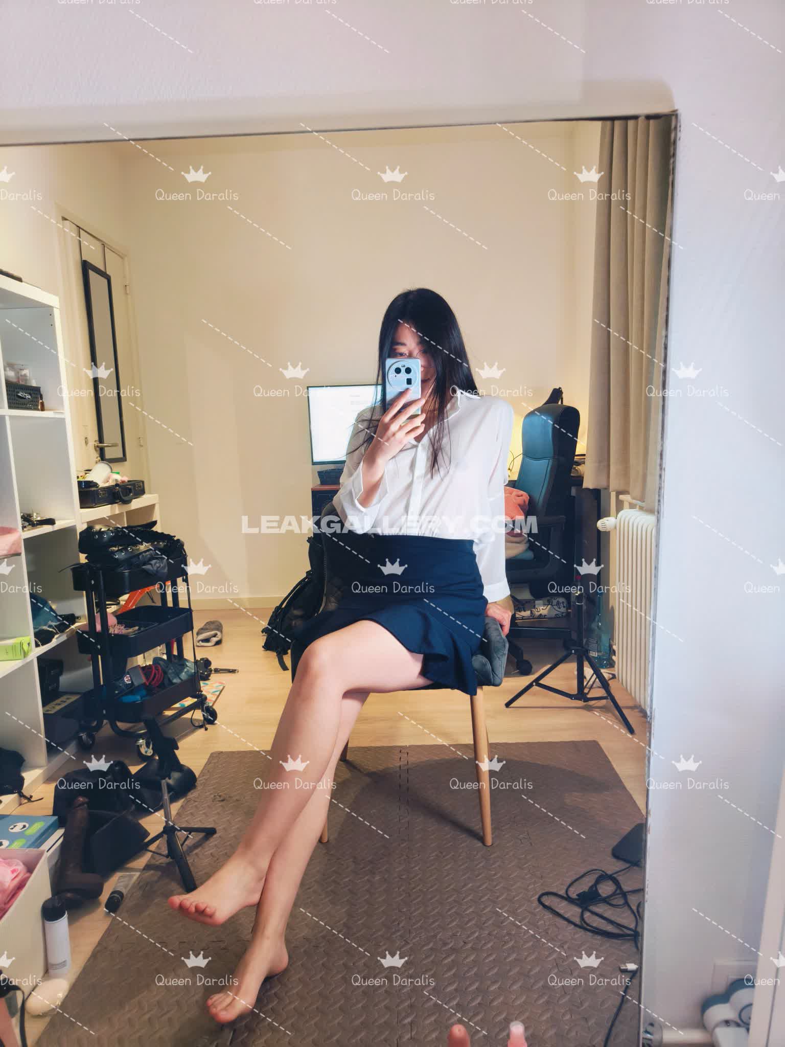 Queen_daralis Exclusive Leaked Nude OnlyFans #11022196