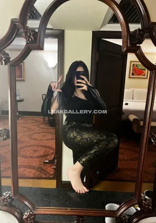 Queen_rabika Exclusive Leaked Nude OnlyFans #11339015