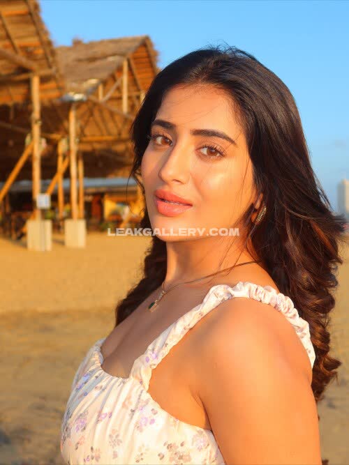 Rashi.real Exclusive Leaked Nude OnlyFans #11334103