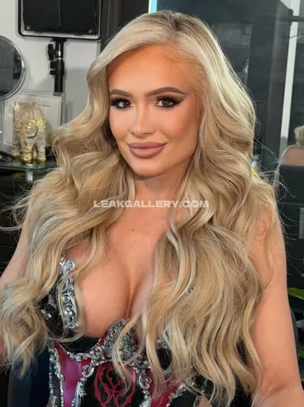 realscarlettbordeaux