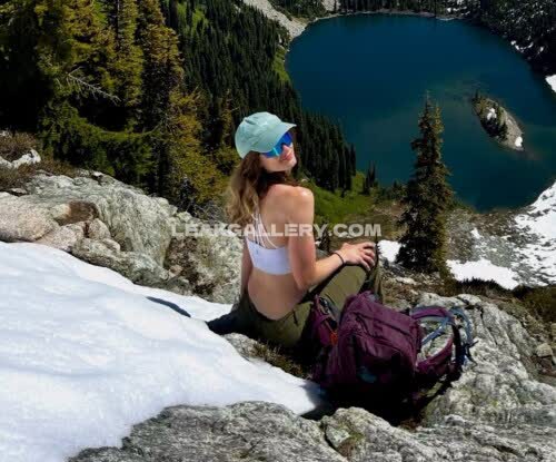 Rhiannonhikes Exclusive Leaked Nude OnlyFans #11826633
