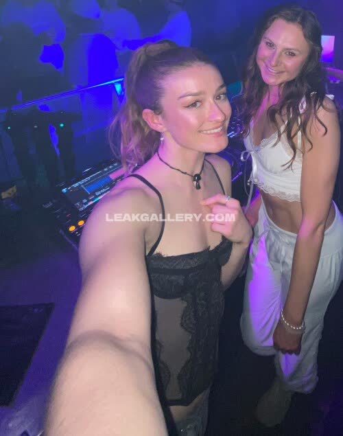 Rhiannonhikes Exclusive Leaked Nude OnlyFans #11855518