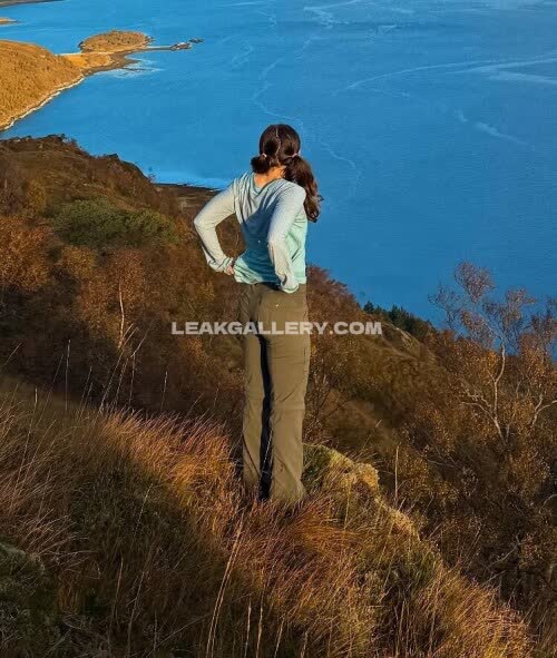 Rhiannonhikes Exclusive Leaked Nude OnlyFans #11868983