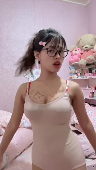 riskasaputri_13