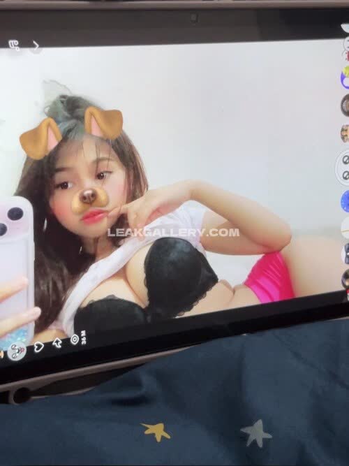 Riskasaputri_13 Exclusive Leaked Nude OnlyFans #12038656