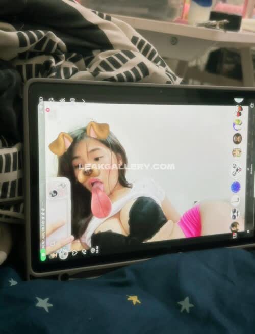 Riskasaputri_13 Exclusive Leaked Nude OnlyFans #12033976