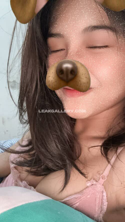 Riskasaputri_13 Exclusive Leaked Nude OnlyFans #11206445